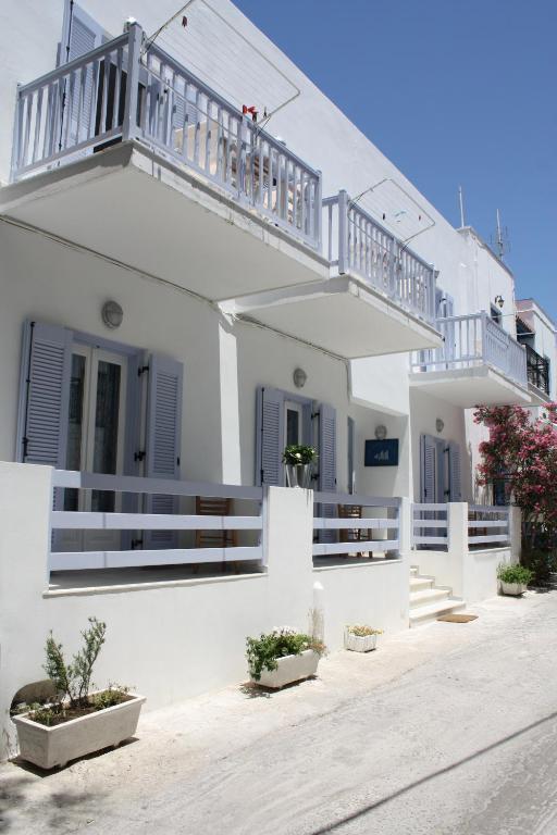 Hôtel Sanoudos à Naxos City Extérieur photo